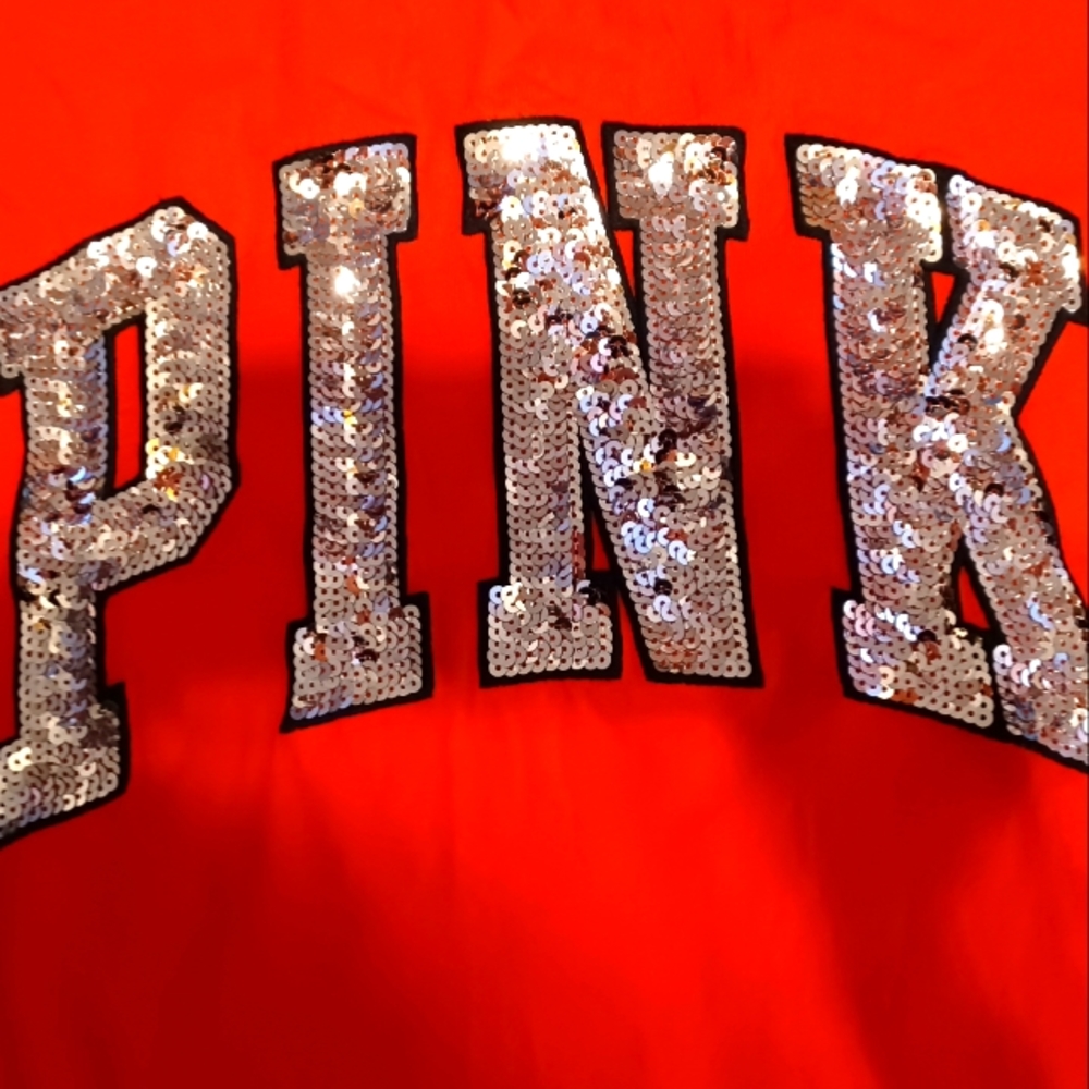 Pink t shirt